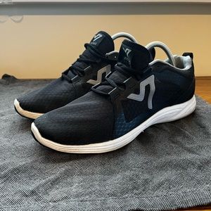 Vionic Womens Sar Textile Walking Comfort Shoes | size 10w